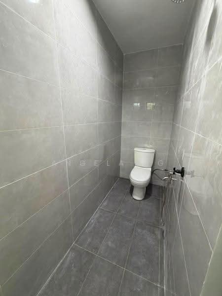 Rumah Teres 1-Tingkat untuk Dijual di Taman Suria (Johor Bahru) - Angela Ng - Bathroom - PropertyGuru.com.my
