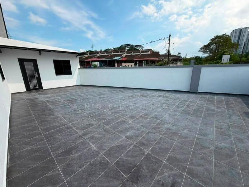 Rumah Teres 1-Tingkat untuk Dijual di Taman Suria (Johor Bahru) - Angela Ng - Exterior - PropertyGuru.com.my