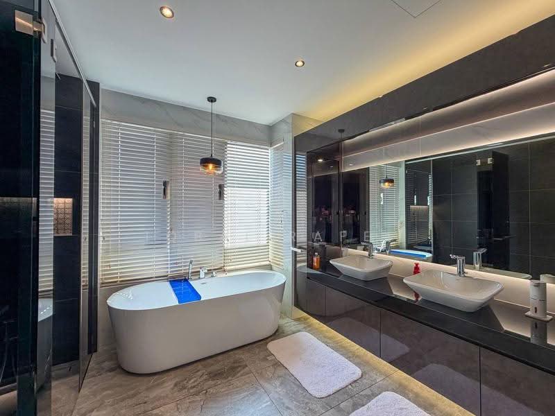Bungalow House untuk Dijual di Taman Puncak Perdana (Shah Alam) - Iqbal Rafei - Bathroom - PropertyGuru.com.my