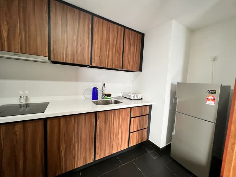 Kediaman Servis untuk Disewa di UNA Serviced Apartment - Samantha Sun - Kitchen - PropertyGuru.com.my