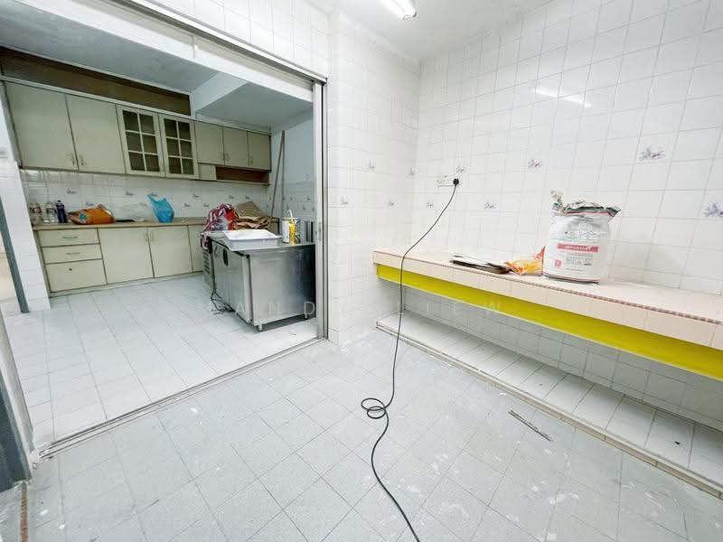 Rumah Teres 2-Tingkat untuk Dijual di Bandar Menjalara (Kuala Lumpur) - Mandy Liew - Kitchen - PropertyGuru.com.my