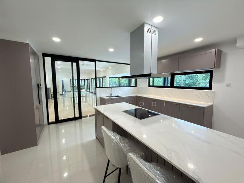 Bungalow House untuk Disewa di Bukit Tunku (Kenny Hills) (Kuala Lumpur) - Hugo Gooi - Kitchen - PropertyGuru.com.my