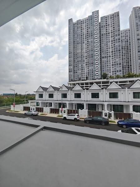 2-storey Terraced House for Sale in Bandar Seri Alam (Masai) - Yucong . - Exterior - PropertyGuru.com.my