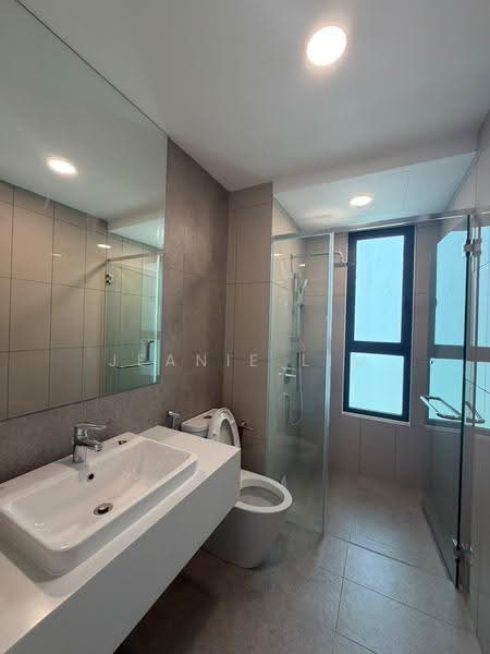 Kondominium untuk Disewa di Mezzo - Jeanie Lim - Bathroom - PropertyGuru.com.my