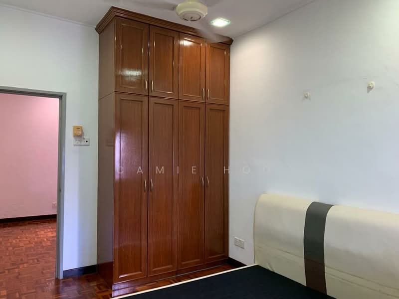 Rumah Teres untuk Dijual di Bandar Kinrara Seksyen 5 (Bandar Kinrara) - Camie Hoo - Bedroom - PropertyGuru.com.my