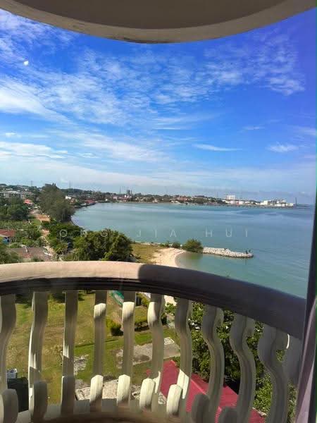 Pangsapuri untuk Dijual di Glory Beach Resort - Ong Jia Hui - View - PropertyGuru.com.my
