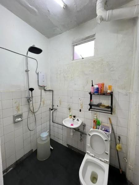 Rumah Teres 2-Tingkat untuk Dijual di Bandar Menjalara (Kuala Lumpur) - Mandy Liew - Bathroom - PropertyGuru.com.my