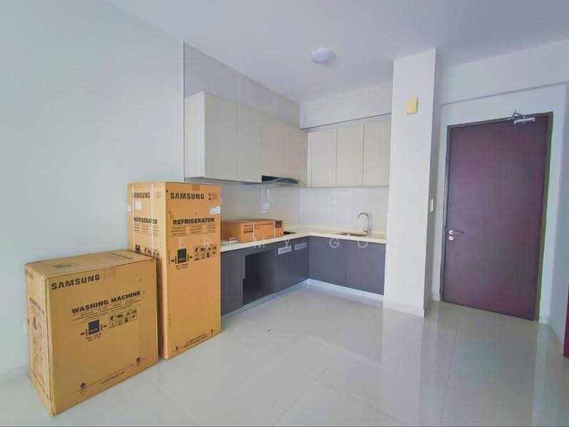 Condominium for Sale at Kings Bay @ Country Garden Danga Bay - Jeremy Goh - Kitchen - PropertyGuru.com.my