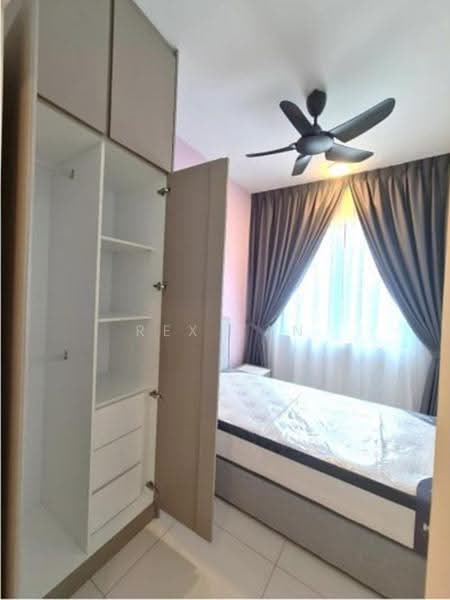 Kediaman Servis untuk Disewa di Parc 3 - Rex Tan - Bedroom - PropertyGuru.com.my