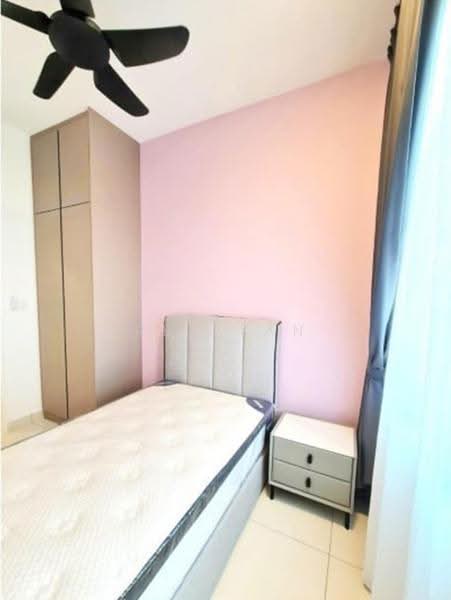 Kediaman Servis untuk Disewa di Parc 3 - Rex Tan - Bedroom - PropertyGuru.com.my