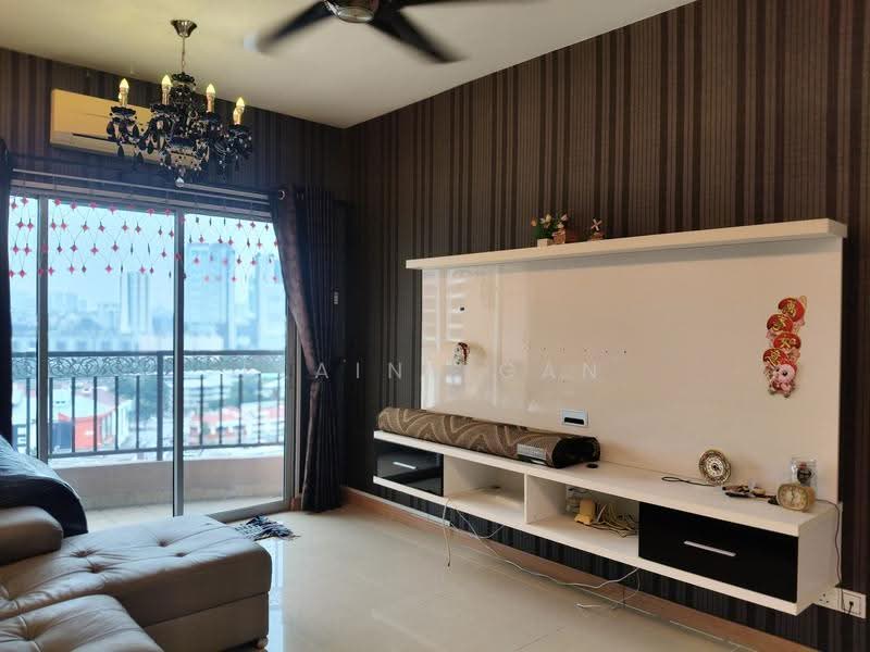 Kondominium untuk Dijual di Dynasty Garden Condominium - Elaine Gan - Living Room - PropertyGuru.com.my