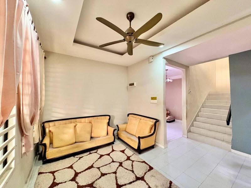 Semi-Detached House for Sale in Taman Johor Jaya (Johor Bahru) - Fakhrul Imlan - Living Room - PropertyGuru.com.my