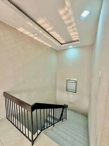 Semi-Detached House for Sale in Taman Johor Jaya (Johor Bahru) - Fakhrul Imlan - Interior - PropertyGuru.com.my