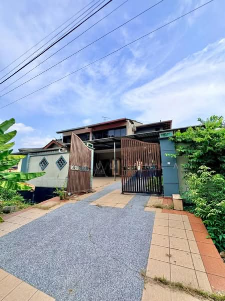 Semi-Detached House for Sale in Taman Johor Jaya (Johor Bahru) - Fakhrul Imlan - Exterior - PropertyGuru.com.my