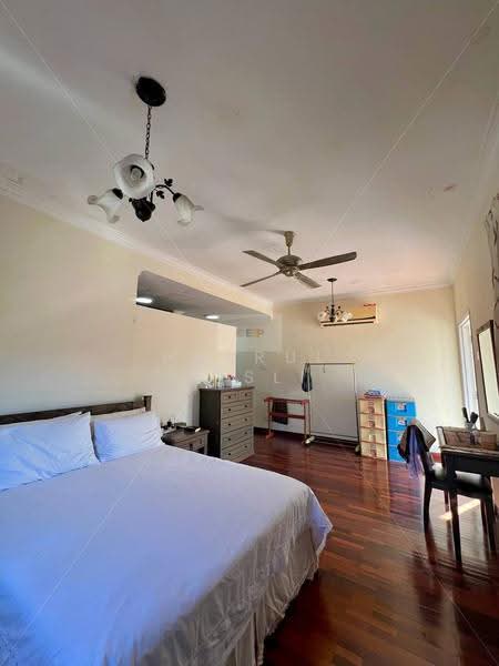 Bungalow House untuk Dijual di Penang Golf Resort (Kepala Batas) - Hasrul Rosli - Bedroom - PropertyGuru.com.my