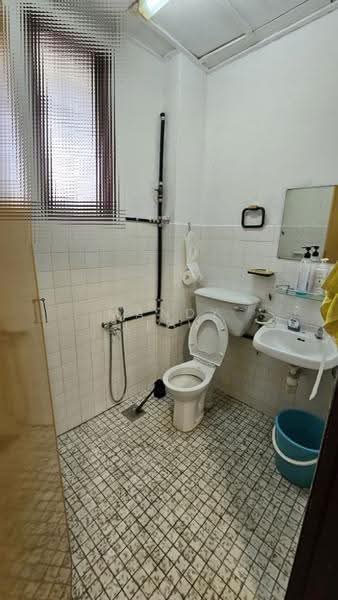2-storey Terraced House for Sale in Taman Bukit Maluri (Kepong) - Mandy Liew - Bathroom - PropertyGuru.com.my