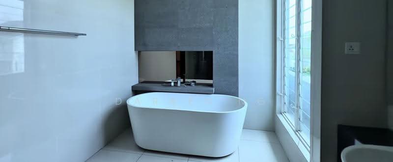 Bungalow House for Sale in Subang Heights (Subang Jaya) - Darren Ng - Bathroom - PropertyGuru.com.my