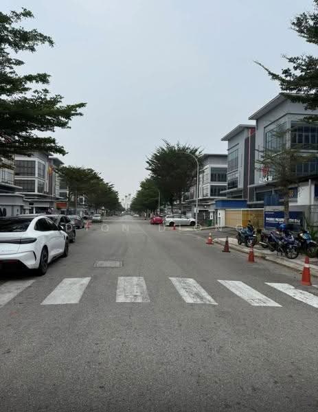 Semi-D Factory for Sale in Taman Sains Selangor (Kota Damansara) - Dion Diong - Exterior - PropertyGuru.com.my