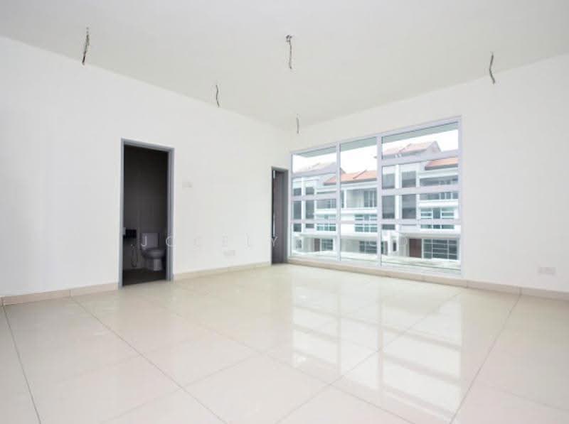2.5-storey Terraced House for Sale in Seri Kembangan (Selangor) - Jocelyn Soo - PropertyGuru.com.my