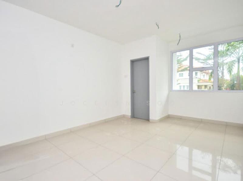 2.5-storey Terraced House for Sale in Seri Kembangan (Selangor) - Jocelyn Soo - PropertyGuru.com.my
