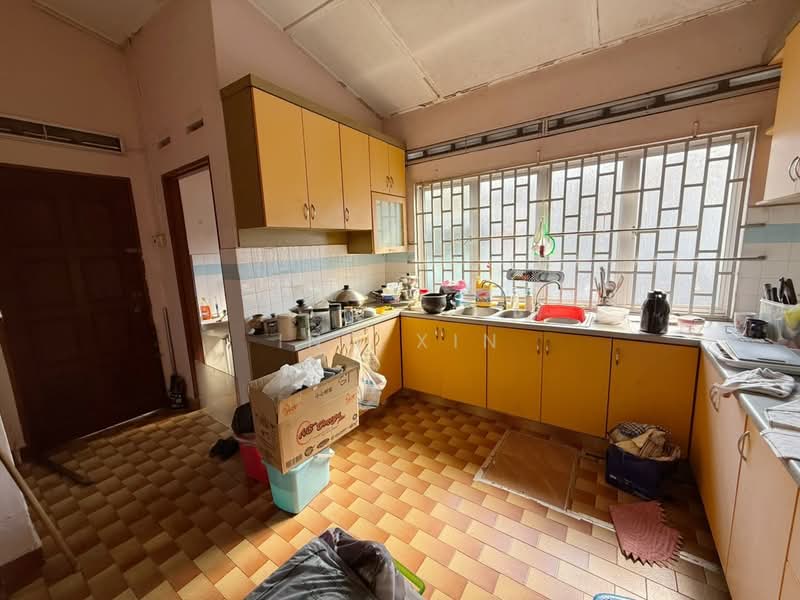 Rumah Teres 1-Tingkat untuk Dijual di Taman Sentosa (Johor Bahru) - Ing Xin - Kitchen - PropertyGuru.com.my
