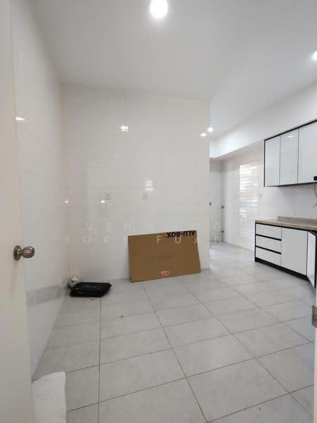 Semi-Detached House for Rent in Setia Alam (Selangor) - Veni Foo Yoke Fuang - Kitchen - PropertyGuru.com.my
