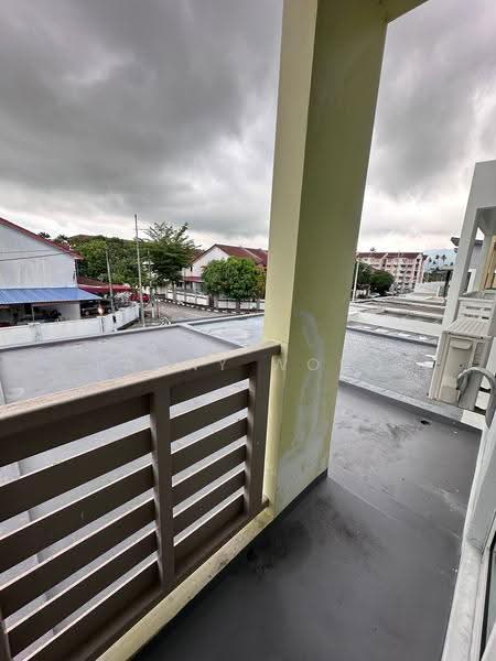 Rumah Teres 2-Tingkat untuk Dijual di Taman Genting Emas (Balik Pulau) - Fanny Wong - Balcony - PropertyGuru.com.my