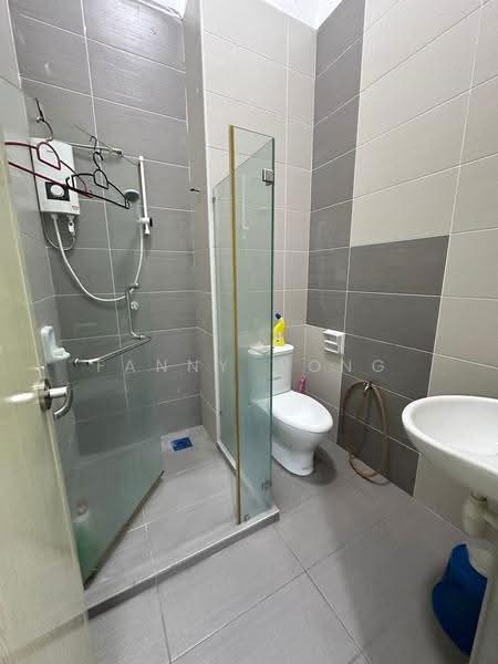 Rumah Teres 2-Tingkat untuk Dijual di Taman Genting Emas (Balik Pulau) - Fanny Wong - Bathroom - PropertyGuru.com.my