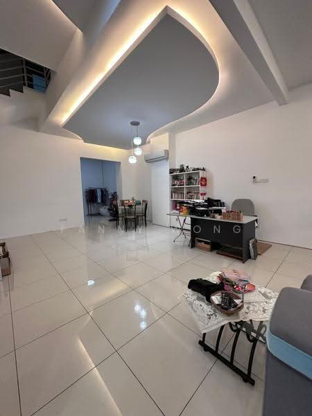 Rumah Teres 2-Tingkat untuk Dijual di Taman Genting Emas (Balik Pulau) - Fanny Wong - Living Room - PropertyGuru.com.my