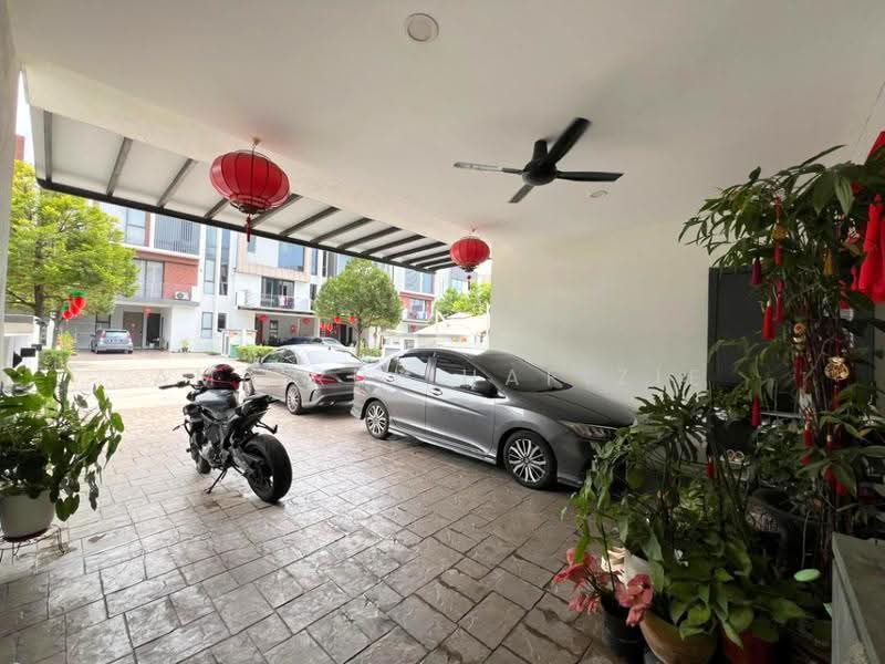 Rumah Teres 3-Tingkat untuk Dijual di Twentyfive7 (Tanjong Duabelas) - Amierul Hafizie - Exterior - PropertyGuru.com.my