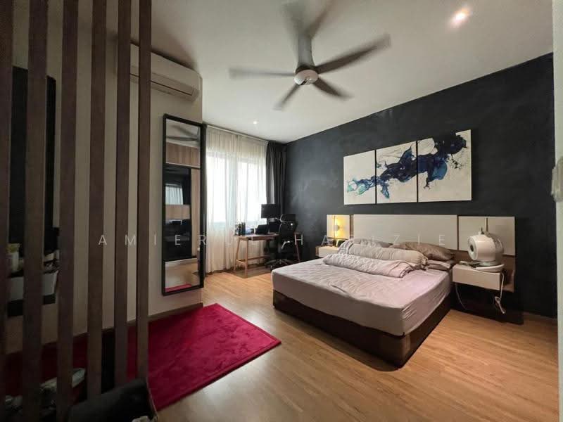 Rumah Teres 3-Tingkat untuk Dijual di Twentyfive7 (Tanjong Duabelas) - Amierul Hafizie - Bedroom - PropertyGuru.com.my