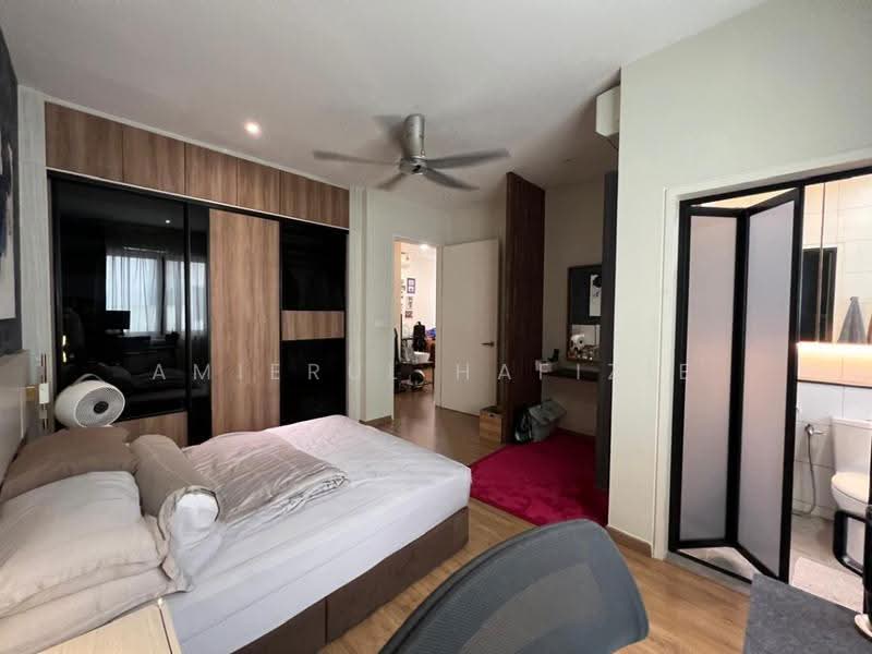 Rumah Teres 3-Tingkat untuk Dijual di Twentyfive7 (Tanjong Duabelas) - Amierul Hafizie - Bedroom - PropertyGuru.com.my