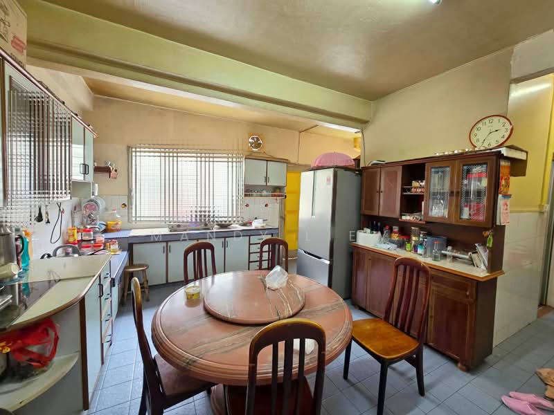 2-storey Terraced House for Sale in Taman Kepong (Kepong) - Mandy Liew - Kitchen - PropertyGuru.com.my