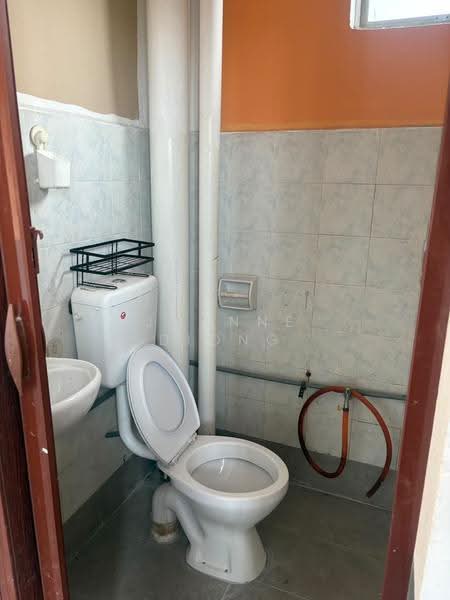Apartment for Rent at Pangsapuri Lagoon Perdana - Joanne Diong - Bathroom - PropertyGuru.com.my