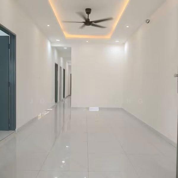 1-storey Terraced House for Sale in Tampoi (Johor) - Joanne Yong - Corridor - PropertyGuru.com.my