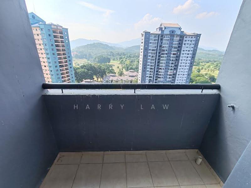 Kondominium untuk Dijual di A'famosa D'Savoy - Harry Law - Balcony - PropertyGuru.com.my