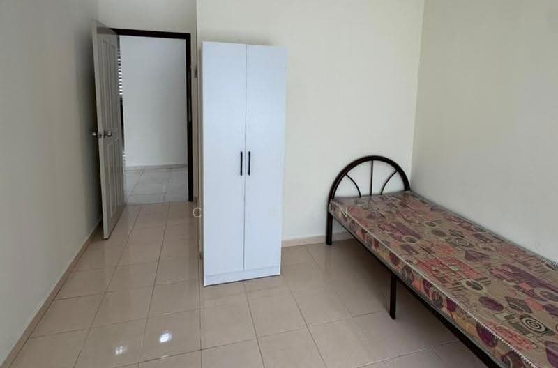 Apartment for Rent at Pangsapuri Bukit Beruang Permai (University Green) - CHIN FN - Bedroom - PropertyGuru.com.my