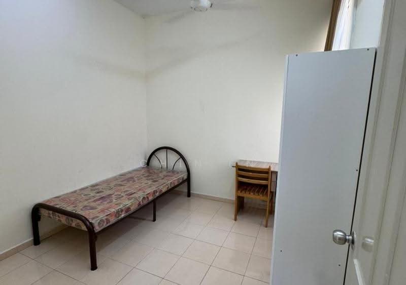 Apartment for Rent at Pangsapuri Bukit Beruang Permai (University Green) - CHIN FN - Bedroom - PropertyGuru.com.my