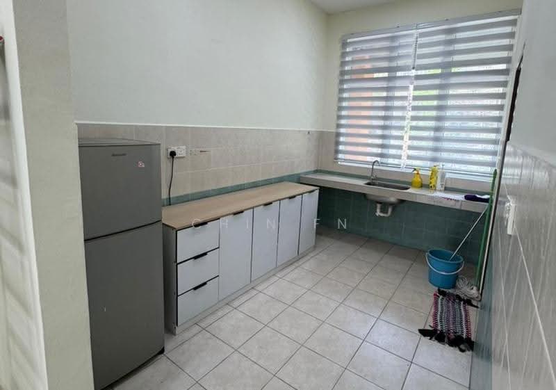 Apartment for Rent at Pangsapuri Bukit Beruang Permai (University Green) - CHIN FN - Kitchen - PropertyGuru.com.my