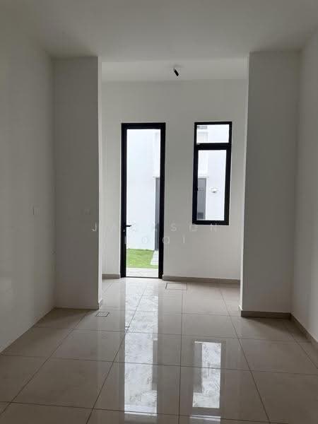 Rumah Teres 2-Tingkat untuk Disewa di Eco Majestic (Semenyih) - Jackson Looi - PropertyGuru.com.my