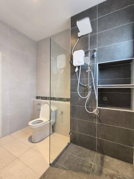 Terraced House for Rent in Taman Desa Tebrau (Tebrau) - JOANNE YONG - Bathroom - PropertyGuru.com.my