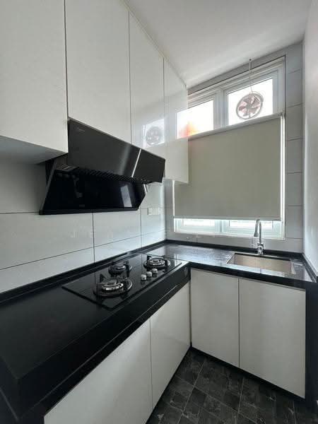 Condominium for Rent at The Cantonment - Jeanie Lim - Kitchen - PropertyGuru.com.my