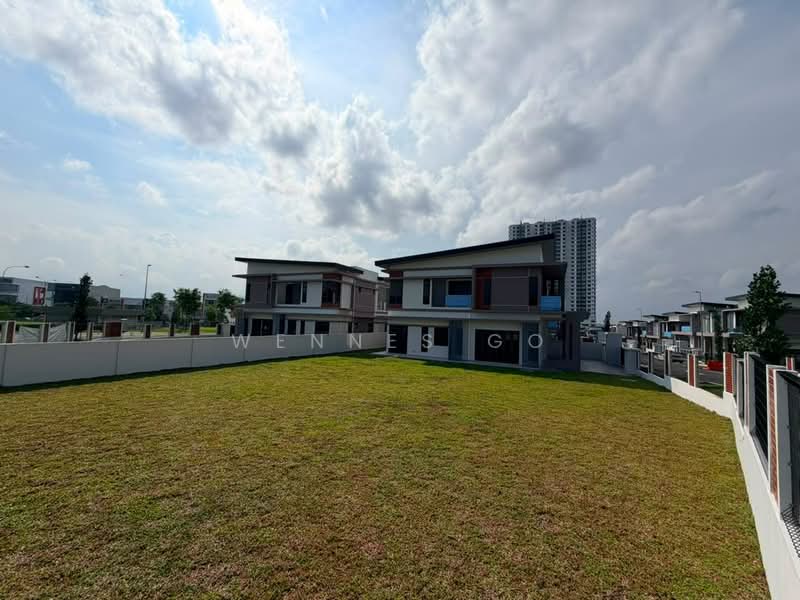 Semi-Detached House for Sale in Bandar Baru Uda (Johor Bahru) - Wennes Go - Exterior - PropertyGuru.com.my