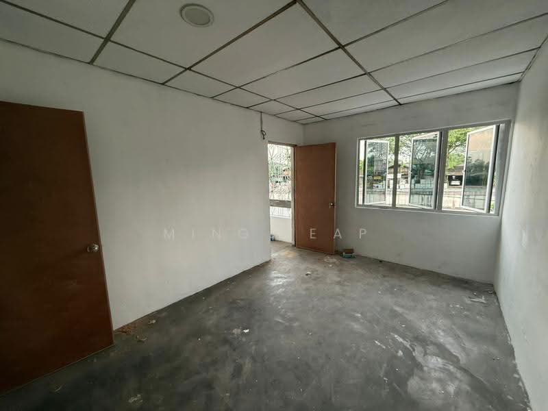 Shop for Rent in Danga Bay (Johor Bahru) - Ming Yeap - Interior - PropertyGuru.com.my