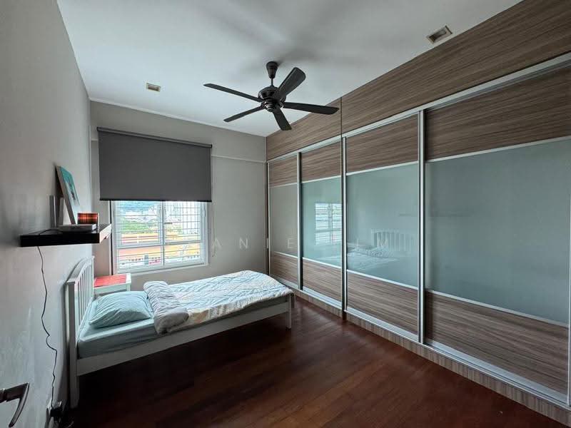 Kondominium untuk Disewa di BayStar Condominium - Jeanie Lim - Bedroom - PropertyGuru.com.my