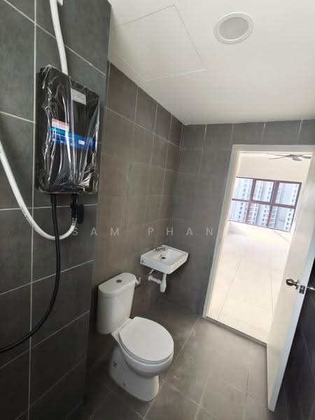 Condominium for Rent at Vierra Residence - Sam Phang - Bathroom - PropertyGuru.com.my