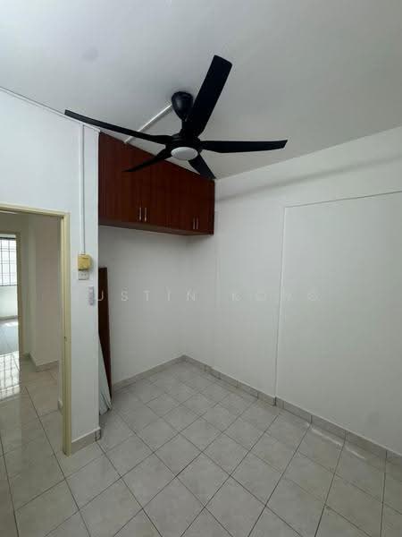 Pangsapuri untuk Dijual di Bayu Puteri 2 - Justin Kong - Interior - PropertyGuru.com.my