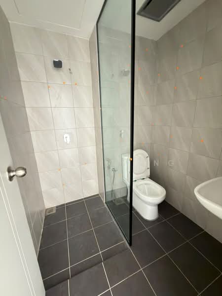 Condominium for Sale at Jelutong Central Residence - Fanny Wong - Bathroom - PropertyGuru.com.my