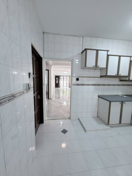 2-storey Terraced House for Rent in Usj 11 (Subang Jaya) - Jason Ong - Kitchen - PropertyGuru.com.my