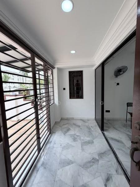 2-storey Terraced House for Rent in Usj 11 (Subang Jaya) - Jason Ong - Entrance - PropertyGuru.com.my